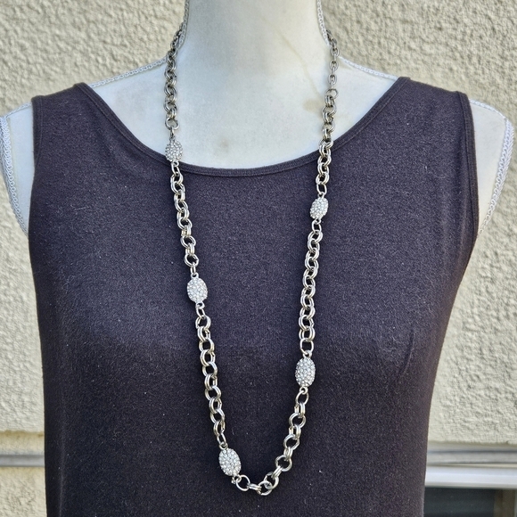 long silver tone chain necklace with rhinestone stations - Picture 1 of 3